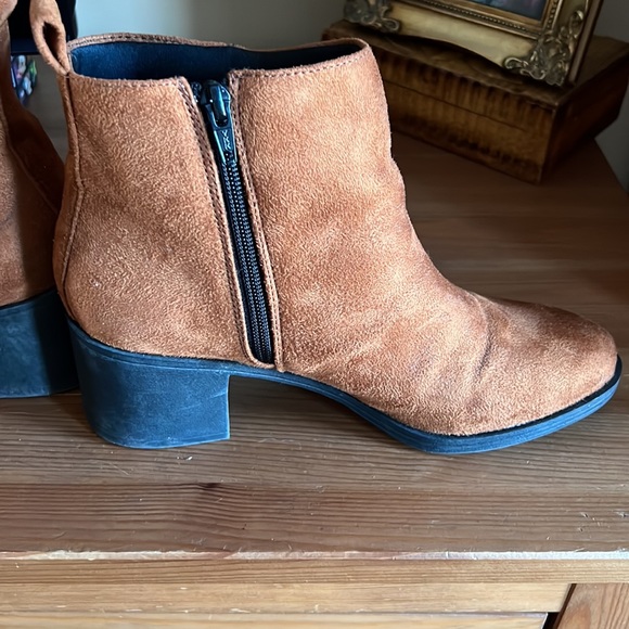 h&m booties - Picture 2 of 3